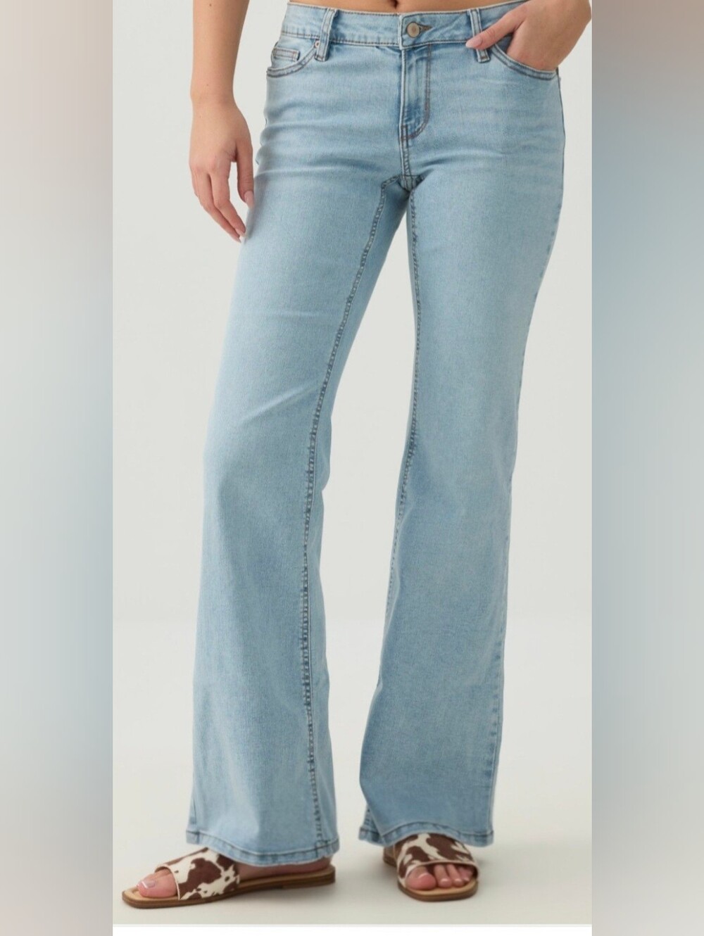 ARDENE Light Wash Flare Jeans